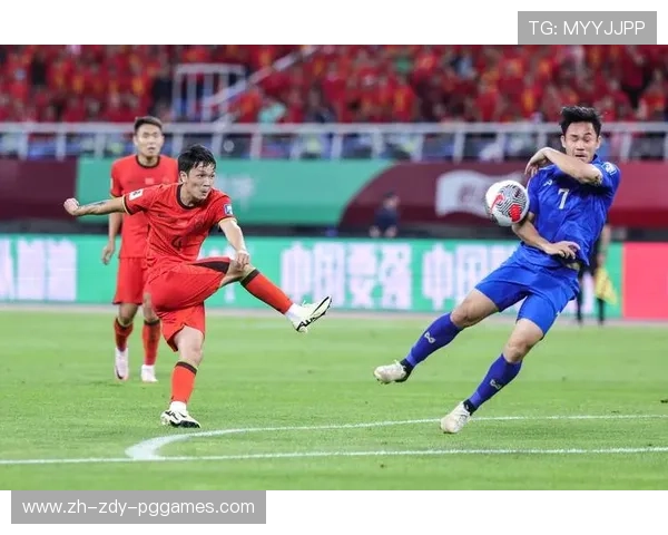 高温足球战术革新：气候适应型比赛模式探索